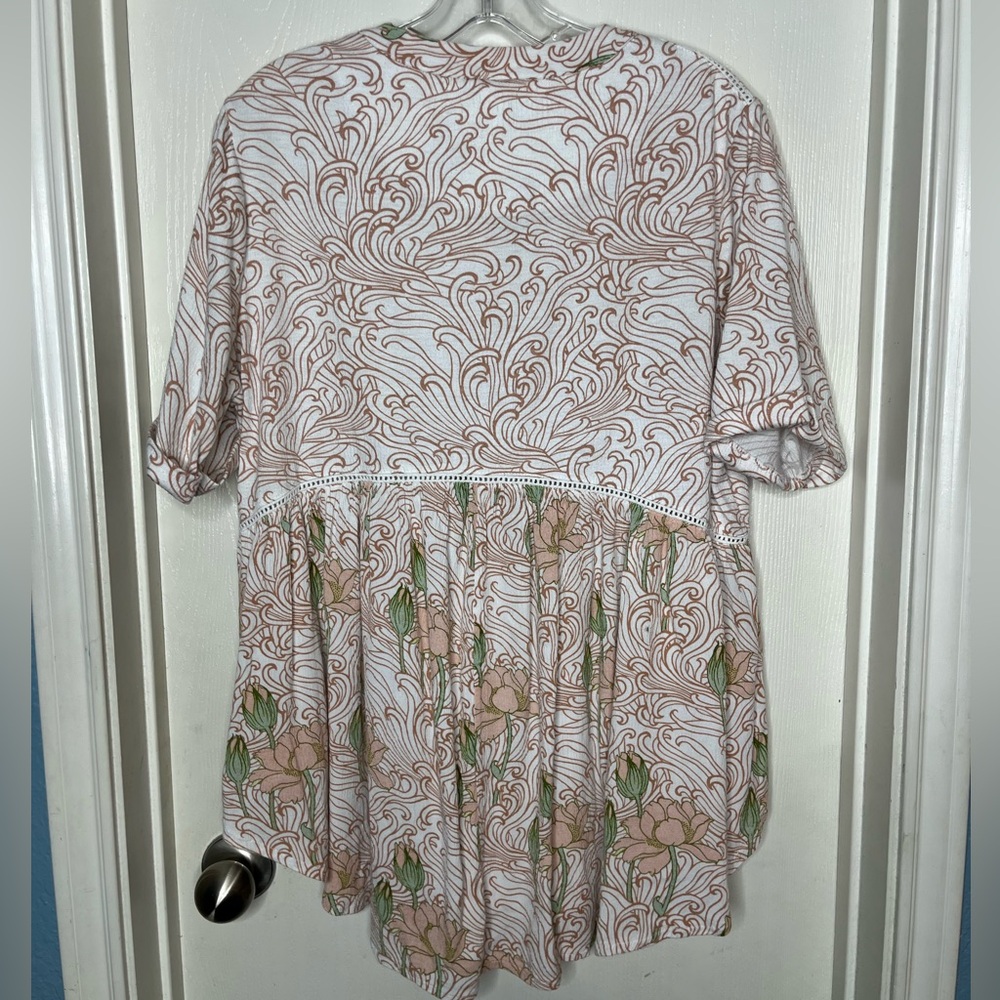 Anthropologie Akemi & Kin Veria Floral Top - Picture 3 of 6